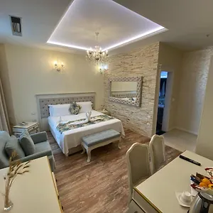 The Red Bricks 4* Shkodër
